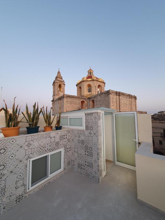 B&S Accommodation Penthouse 602 Hal Ghaxiak Exterior foto